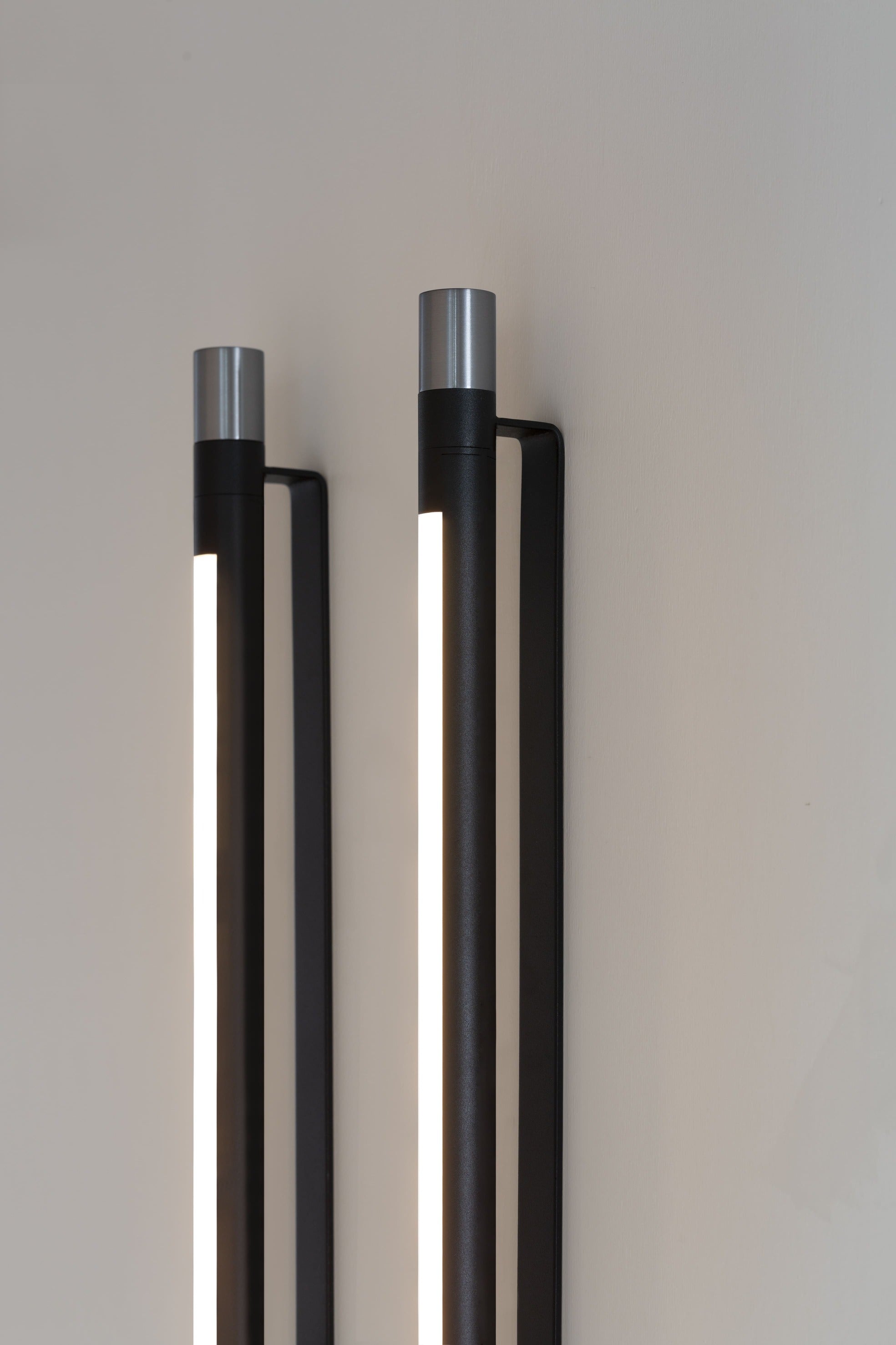 TOOY THULA 562.46 Wall/Ceiling Lamp LIGHT