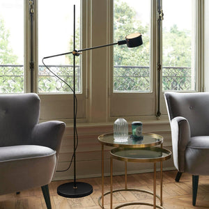 G.O. 352 Floor Lamp – Italian Minimalist Design, Adjustable Arm.