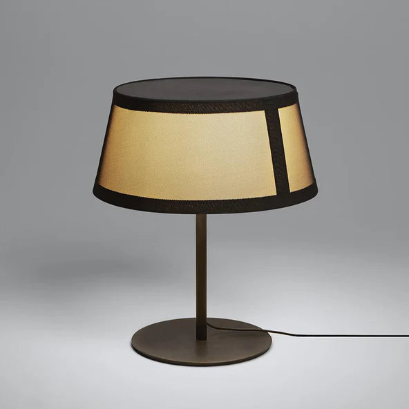 TOOY Lilly Table Lamp - No dimmer