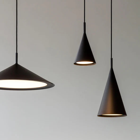 TOOY Gordon Pendant Light - Matt black / Small : 12cm